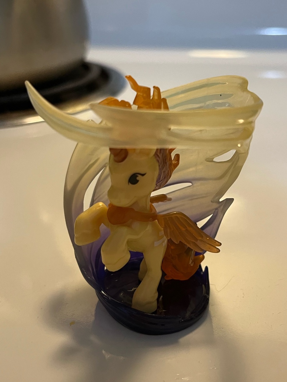 NWOT unicorn academy figurine